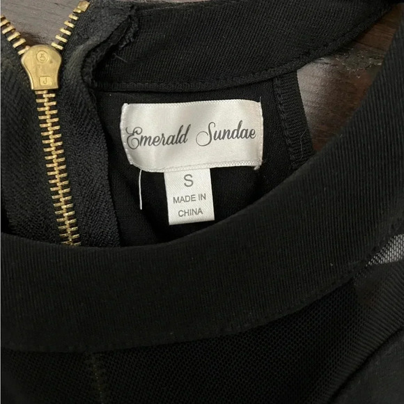 NWT Emerald Sundae Junior Size Small Semi Formal Short Black Dress NWT - Picture 4 of 8